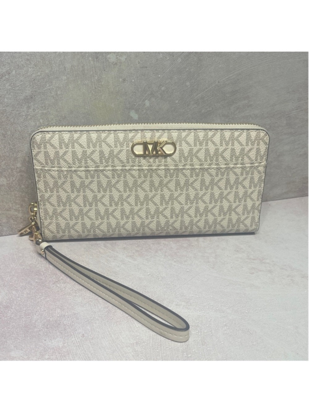 Michael Kors Parker Large Continental Zip Around Wallet/Wristlet Light Cream - Picture 3 of 10
